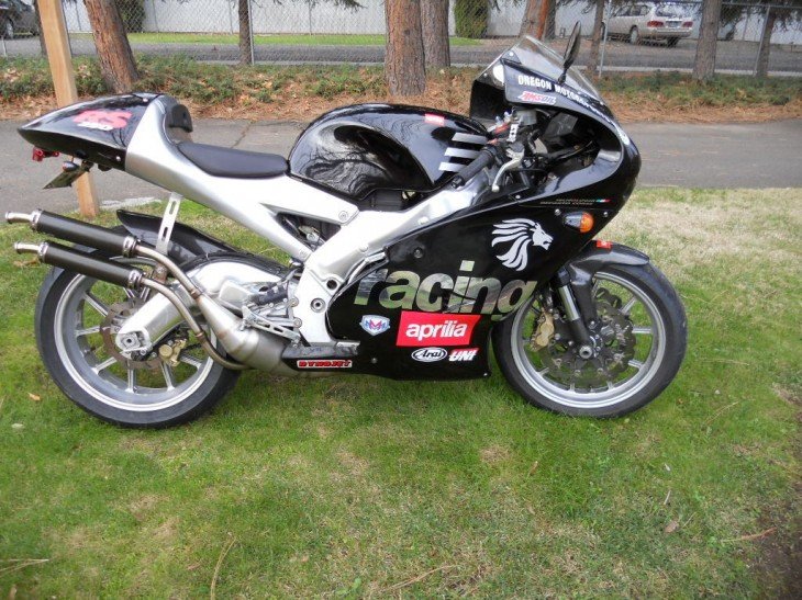 2000 Aprilia RS250 R Side