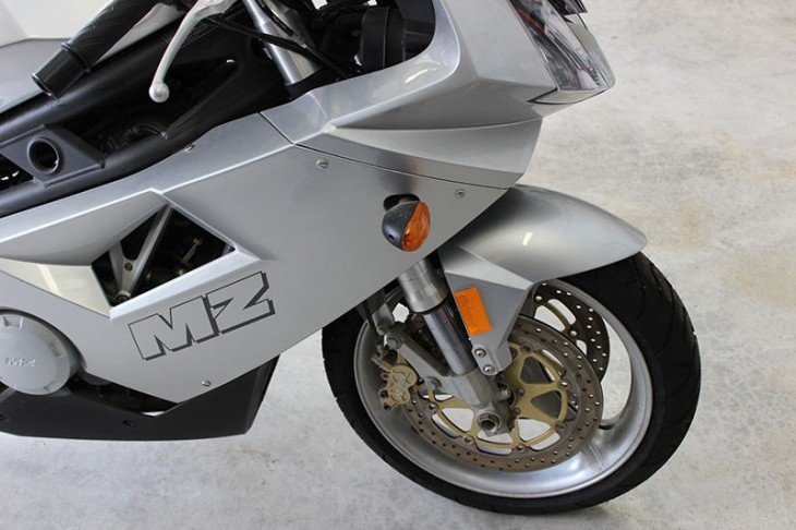 2006 MZ1000 Sport R Side Fairing