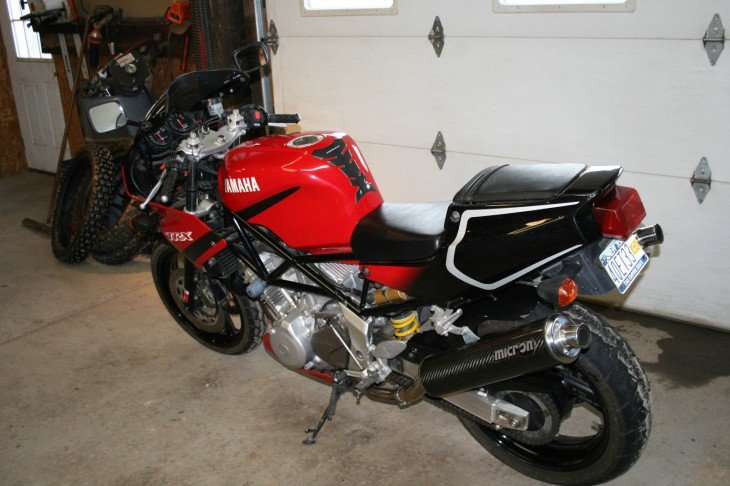 2000 Yamaha TRX850 L Side Rear