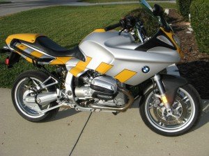 20150418 2000 bmw r1100s right