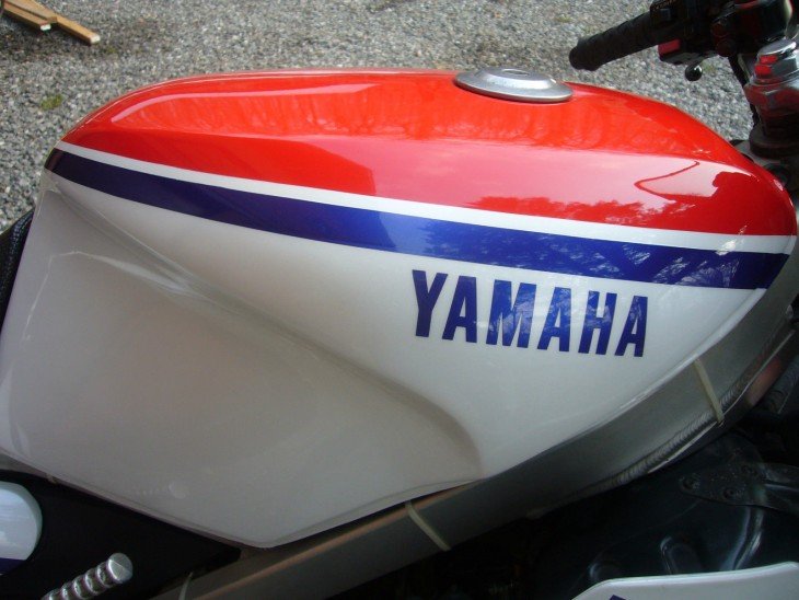 1984 Yamaha RZV500 R Tank Detail