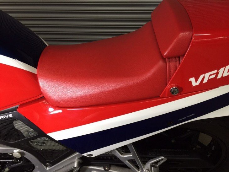 1985 Honda VF1000R Seat