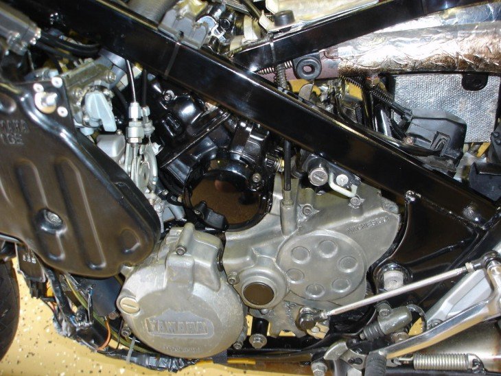 1985 Yamaha RZ500 L Side Engine