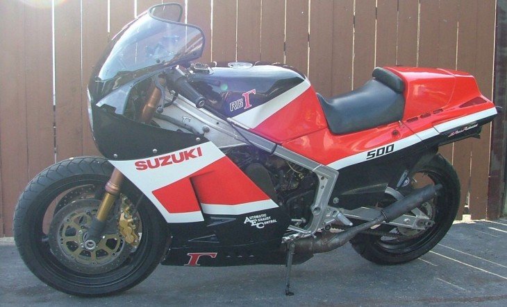 1986 Suzuki RG500 Gamma L Side