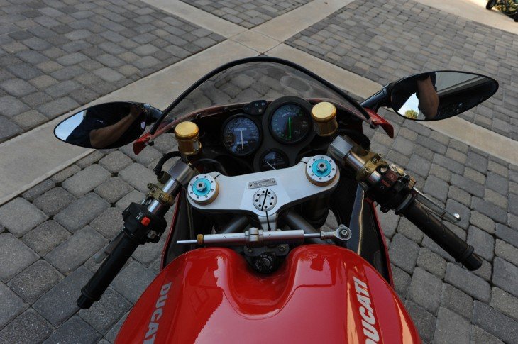 2000 Ducati 996 SPS Cockpit