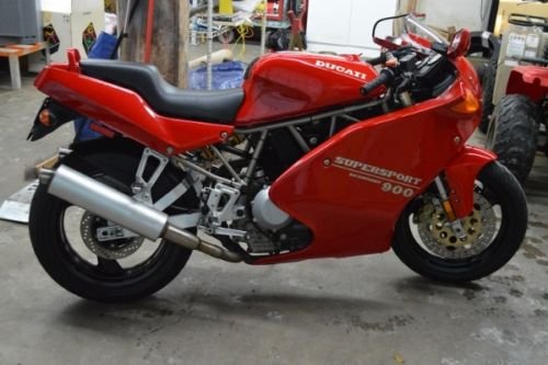 1993 Ducati 900SS R Side