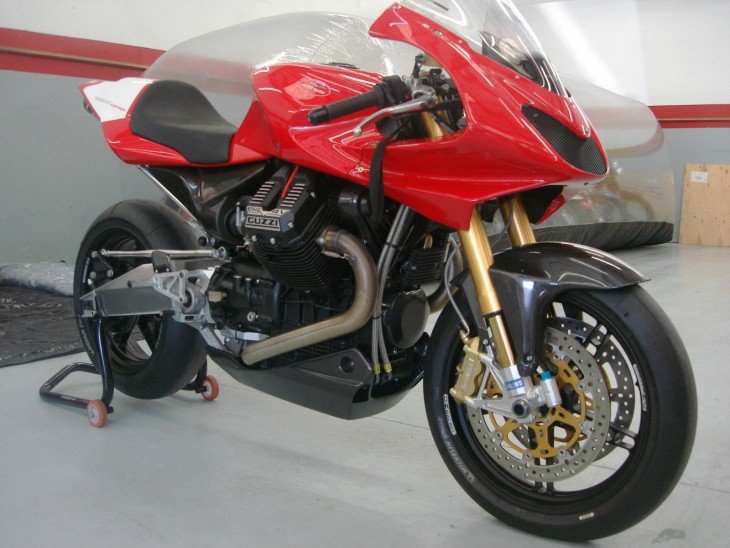 2004 Moto Guzzi MGS01 R Side Front