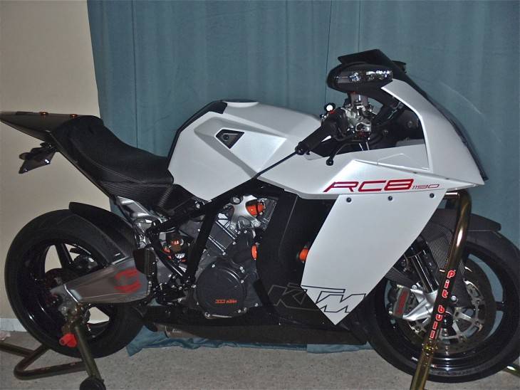 20151227 2008 ktm rc8 limited edition right
