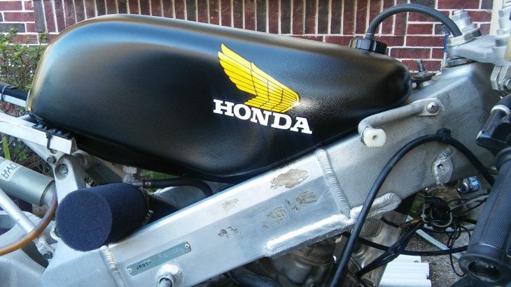 1998 Honda RS125 Tank Detail R