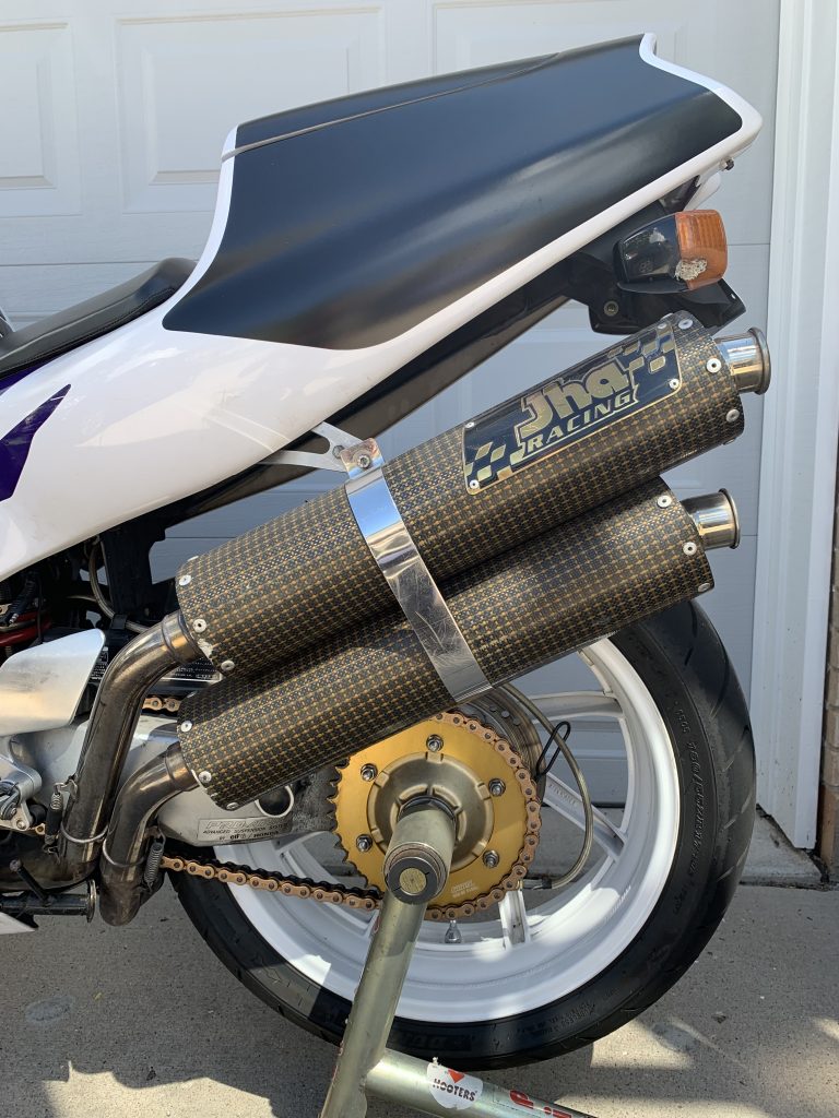 Featured Listing - 2000 Honda RVF400 NC35 - Rare SportBikesForSale